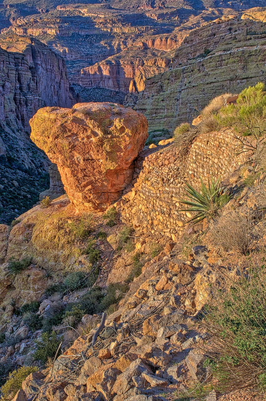 Apache Trail in Arizona - William Horton Photography